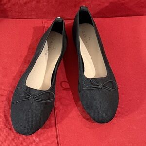 Danskin Women's Black Fabric Loafers with Bow Detail